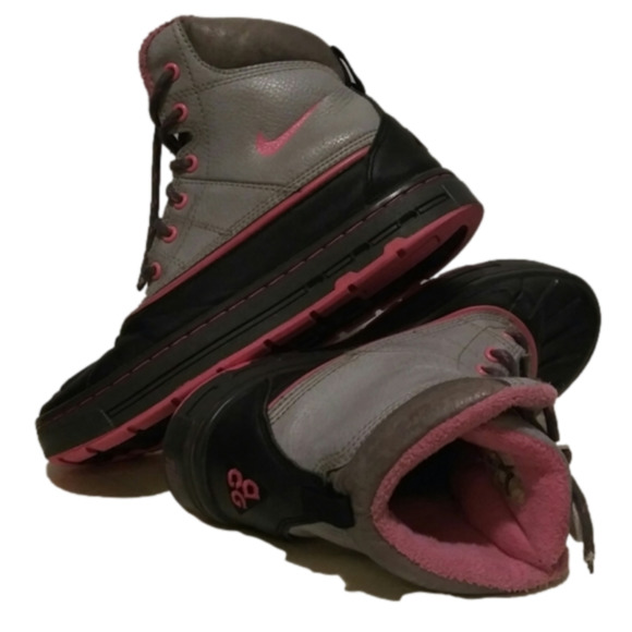 Nike Other - Nike ACG Gray High Top Leather Upper Snow Boots